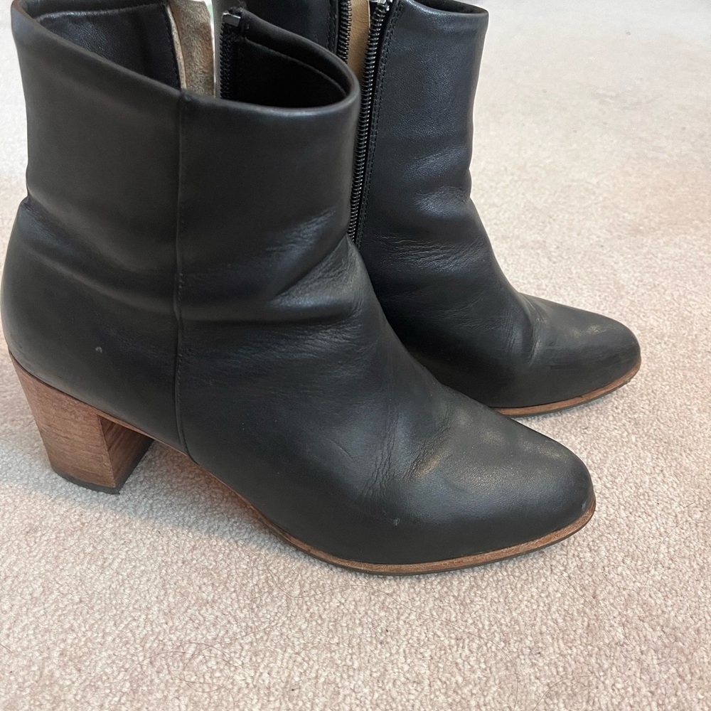 Poppy Barley ankle boots size 8.5